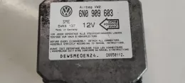 28950112 блок управления AirBag (SRS) Volkswagen Transporter - Caravelle T4 1998
