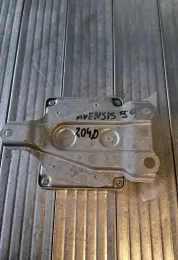 204247102 блок управління airbag (srs) Toyota Avensis T250 2005