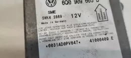 41000409E блок управління airbag (srs) Volkswagen PASSAT B5.5 2001