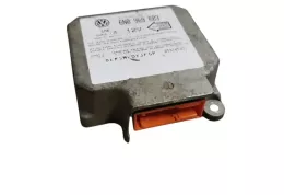 05970502 блок управления AirBag (SRS) Volkswagen Golf III 1996