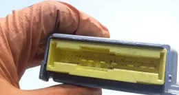 023180066 блок управління airbag (srs) Mitsubishi Space Star 2003