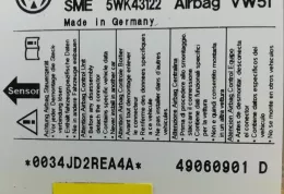 KL747 блок управління airbag (srs) Volkswagen Transporter - Caravelle T5 2007