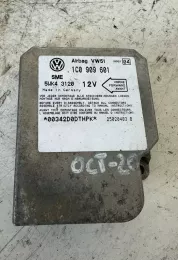25020403B блок управління airbag (srs) Volkswagen Golf IV 2000