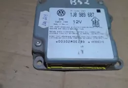 44980316 блок управления AirBag (SRS) Volkswagen PASSAT B5 2000