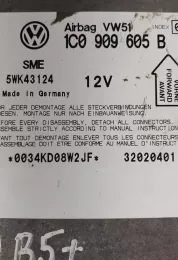 32020401F блок управления AirBag (SRS) Audi A8 S8 D2 4D 1997