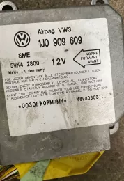 48980303 блок управления AirBag (SRS) Volkswagen Golf IV 2000