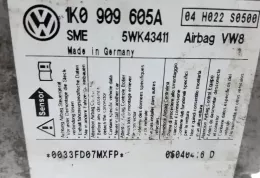 135764 блок управління airbag (srs) Volkswagen Golf V 2004