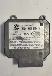 16950112 блок управления AirBag (SRS) Volkswagen Golf IV 2000