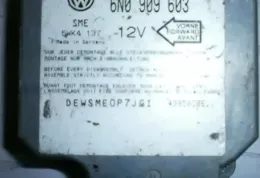 5WK4137VW2 блок управления AirBag (SRS) Volkswagen Golf III 1997