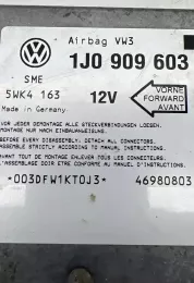 46980803 блок управления AirBag (SRS) Volkswagen Golf IV 2001