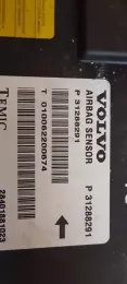 010062200074 блок управління airbag (srs) Volvo XC60 2011