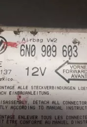 21970504 блок управління airbag (srs) Volkswagen Transporter - Caravelle T4 1994