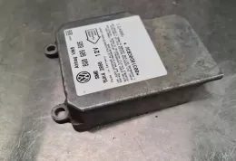 18000415 блок управління airbag (srs) Volkswagen Bora 1999