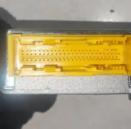 F188ZX40165 блок управления AirBag (SRS) Renault Espace - Grand espace IV 2009