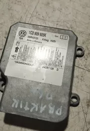 34091109 блок управління airbag (srs) Skoda Praktik (5J8) 2007