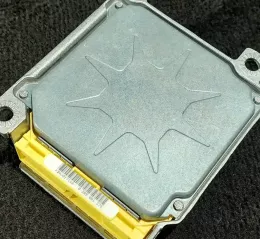 010371387L блок управління airbag (srs) Mitsubishi Space Star 2002