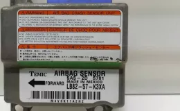 LB8257K3XA блок управления AirBag (SRS) Mazda MPV 1997