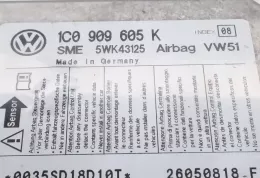 26050818F блок управления AirBag (SRS) Volkswagen Fox 2006