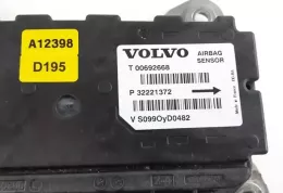 T00692668 блок управління airbag (srs) Volvo XC90 2017