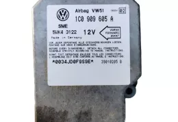 39010205B блок управління airbag (srs) Volkswagen Golf IV 2001