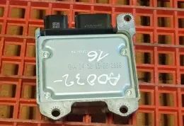 VC166GSA0613 блок управління airbag (srs) Volvo V40 2014