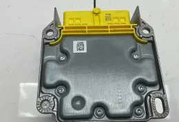 7P0959655D блок управління airbag (srs) Volkswagen Touareg II 2014