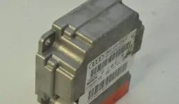 0036M0017VWG блок управления AirBag (SRS) Audi A4 S4 B7 8E 8H 2007
