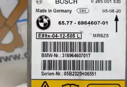 102790 блок управління airbag (srs) BMW 1 E82 E88 2007