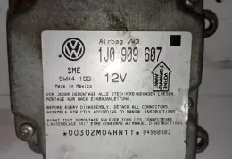 04980303 блок управління airbag (srs) Volkswagen PASSAT B5 1997