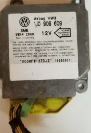 16990301 блок управления AirBag (SRS) Volkswagen Bora 1999
