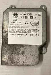 24010105B блок управління airbag (srs) Volkswagen Golf IV 2003