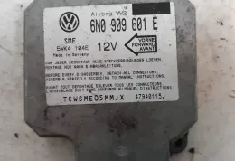 47940115 блок управления AirBag (SRS) Volkswagen Golf III 1994