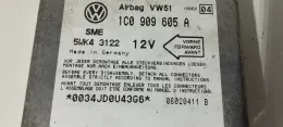 06020411B блок управління airbag (srs) Volkswagen Golf IV 2001