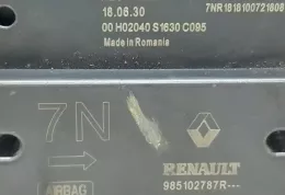 153063 блок управління airbag (srs) Dacia Sandero 2015