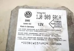 5WK153 блок управління airbag (srs) Audi A3 S3 8L 1997