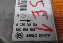 1242977765728610 блок управління airbag (srs) Volkswagen PASSAT B5 1997
