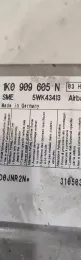 31050310B блок управління airbag (srs) Volkswagen Golf V 2005
