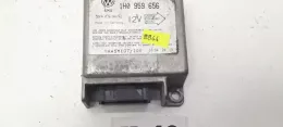 1H0959656 блок управління airbag (srs) Volkswagen Golf III 1995