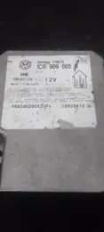 5KW43124 блок управління airbag (srs) Volkswagen PASSAT B5.5 2002