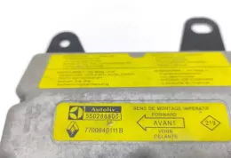 7700840111B блок управления AirBag (SRS) Renault Laguna I 1995