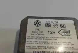 05960402 блок управління airbag (srs) Volkswagen Golf III 1997
