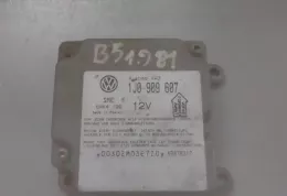 49970217 блок управління airbag (srs) Volkswagen PASSAT B5 2002