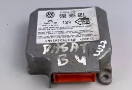 6N0909601 блок управления AirBag (SRS) Volkswagen PASSAT B4 1993