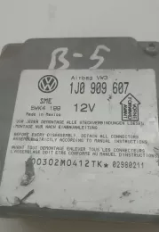 02980211 блок управління airbag (srs) Volkswagen PASSAT B5 1999