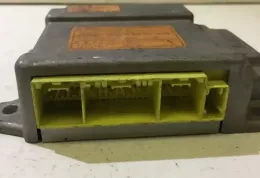 8I14B блок управления AirBag (SRS) Mazda 323 F 1999