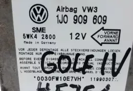 132003 блок управління airbag (srs) Volkswagen Golf IV 1998