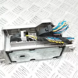 6930597 блок управління airbag (srs) BMW 1 E81 E87 2004
