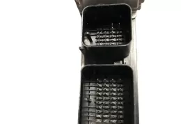 670003160401 блок управління airbag (srs) Mazda 3 I 2005