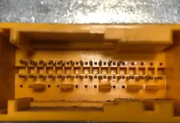 82592100BZT блок управління airbag (srs) Saab 9-5 2001