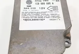 5WK3122 блок управління airbag (srs) Volkswagen Golf IV 2002
